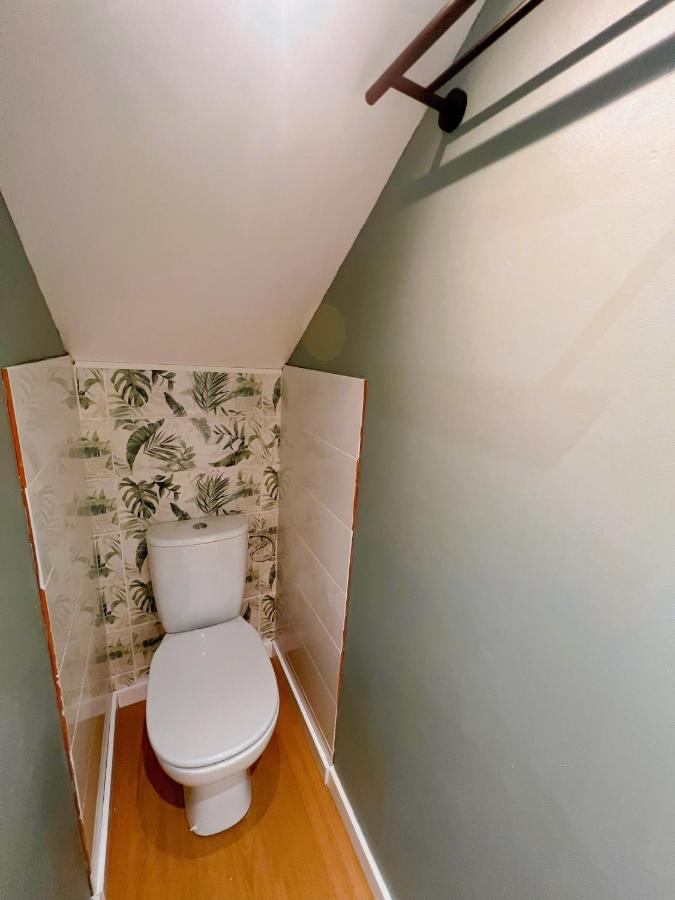 Appartement T2 Quartier Calme / Parking Gratuit Saint-Julien-les-Villas Exterior photo